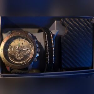 Men's Black Chronograph Watch with Black Strap, Braceket And Money Clip